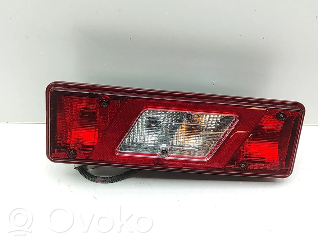 Ford Transit VII Takavalot 