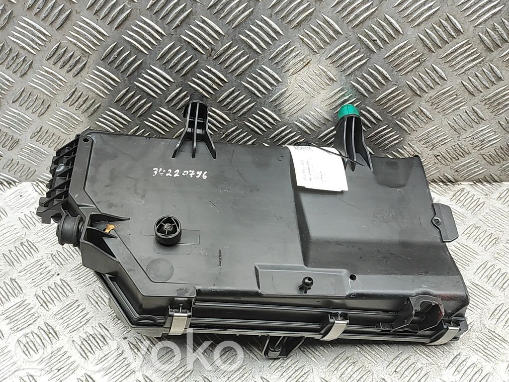 Mercedes-Benz E W213 Obudowa filtra powietrza 