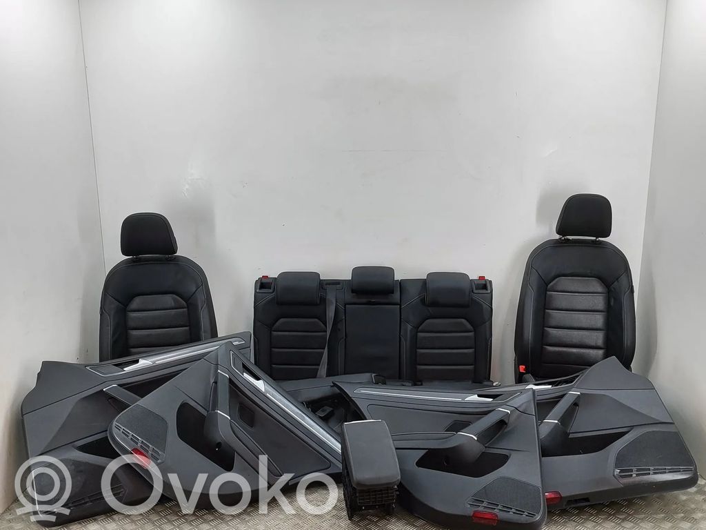 Volkswagen Golf VII Set de interior 