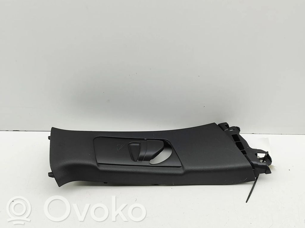Toyota bZ4X Pilar (B) (superior) 