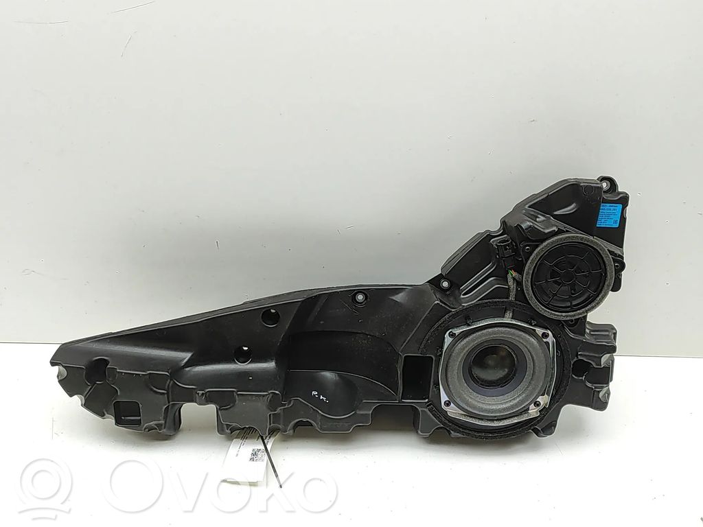 Audi Q7 4M Front door speaker 