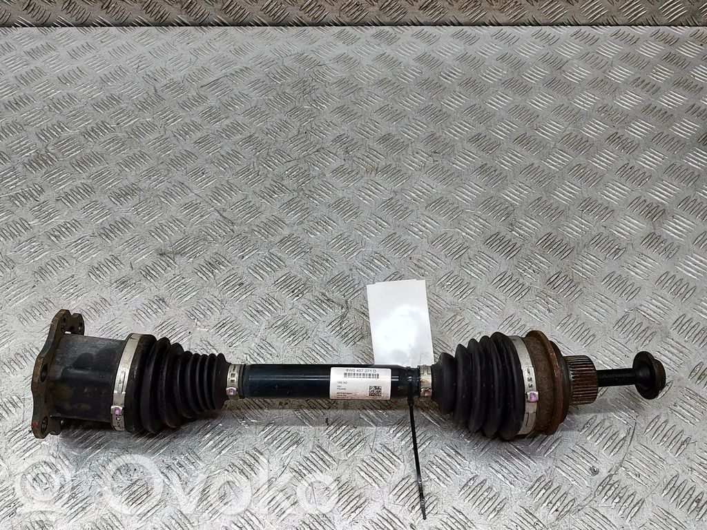 Priekinis pusašis   8W0407271D