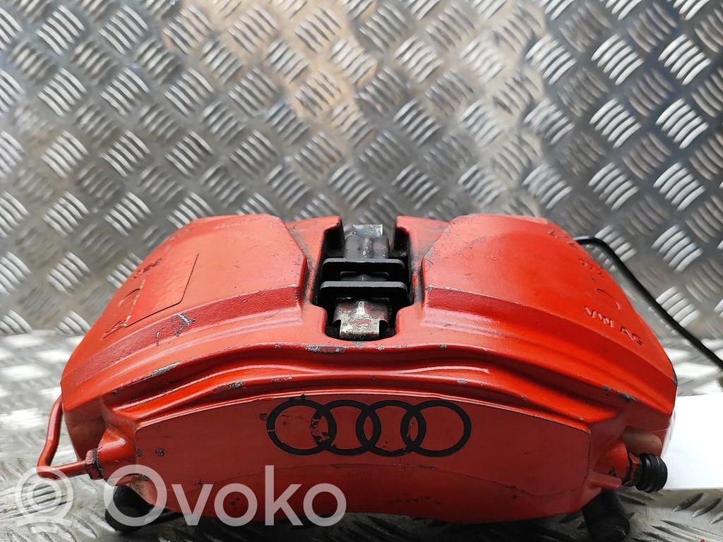 Audi A5 Etujarrusatula 