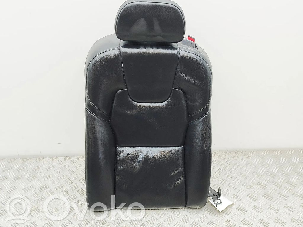 Takaistuin   31379190