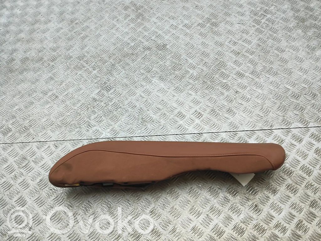 Maserati Ghibli Rivestimento inferiore laterale del sedile posteriore 