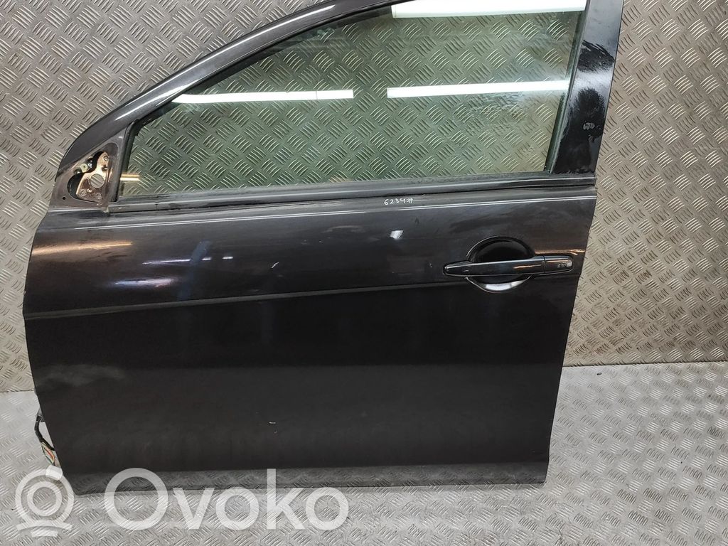 Priekinės durys   5700A557