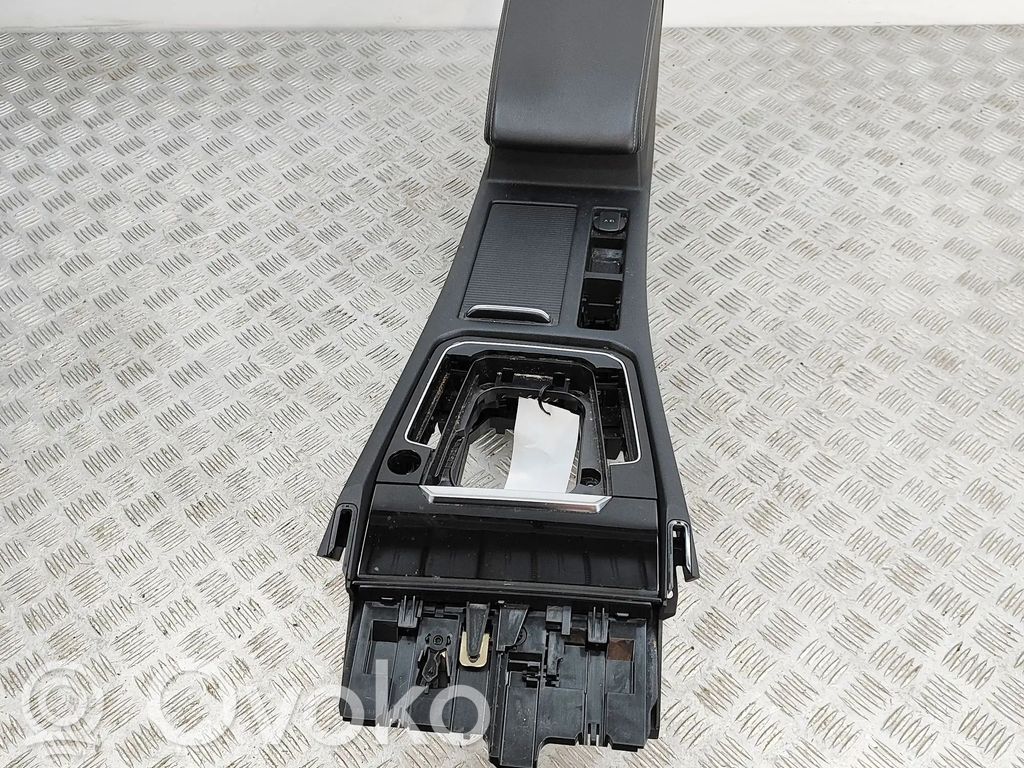 Consola central   3G8863416,3G8857100I