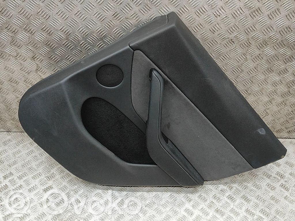 Tesla Model Y Rivestimento del pannello della portiera posteriore 