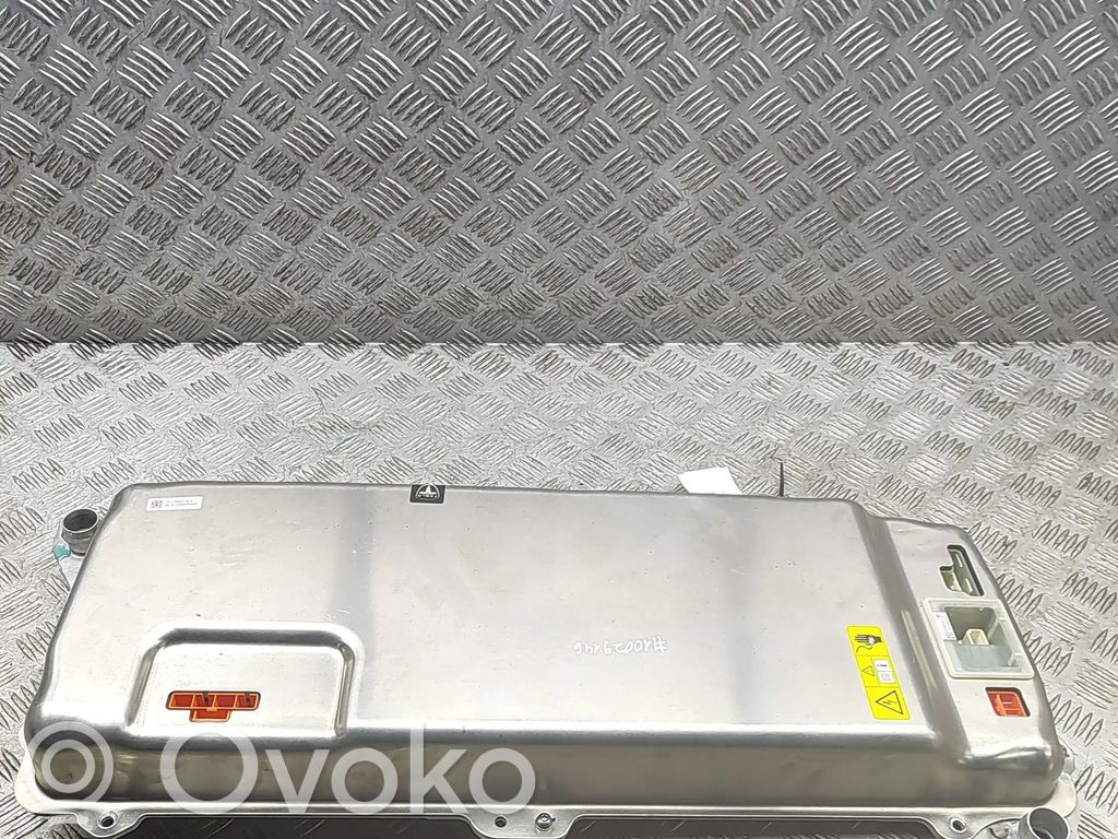 Tesla Model 3 Inversor/convertidor de voltaje 