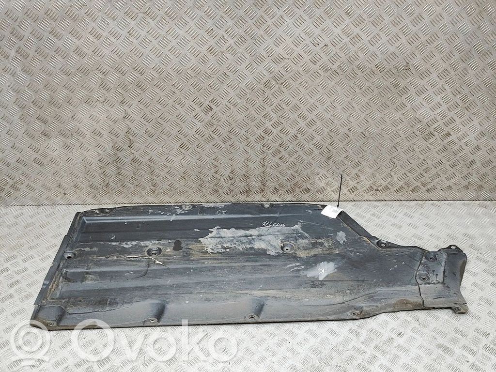 Protección inferior lateral   56411CA011