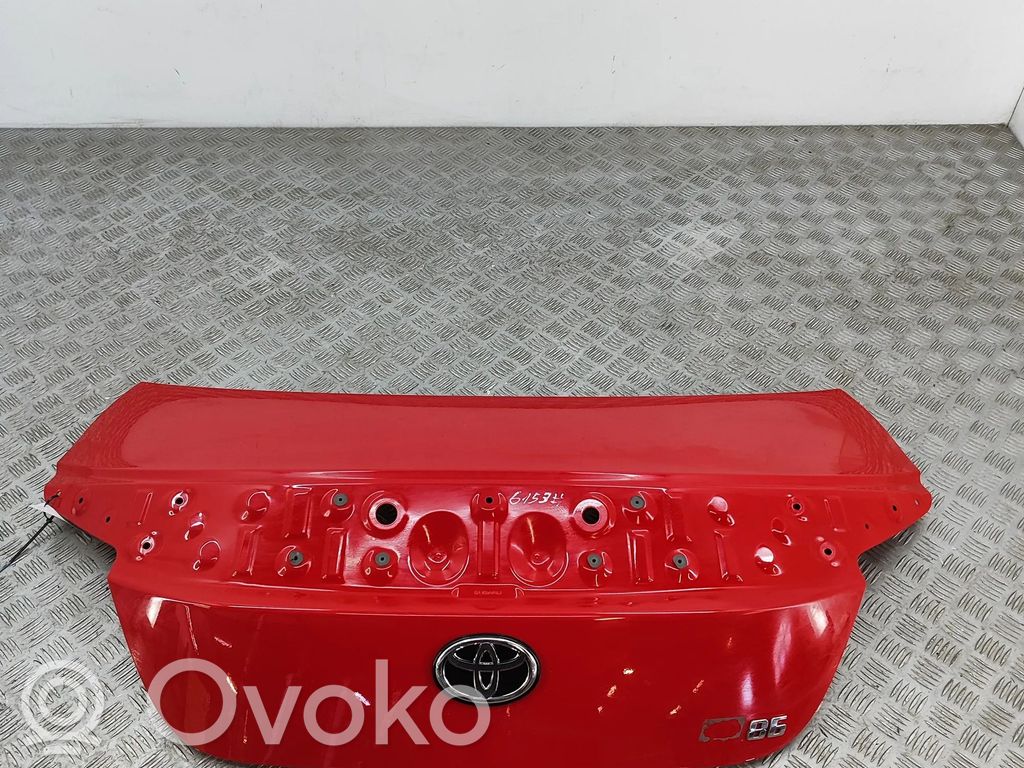 Tylna klapa bagażnika   SU00310877