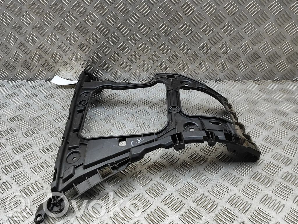Audi Q7 4M Takapuskurin kannake 