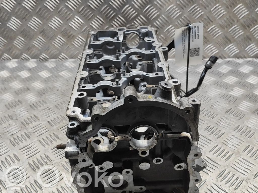 Culata del motor   059353CS,059103063DA