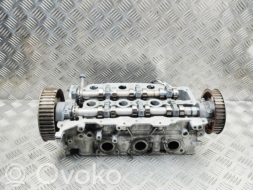 Jaguar XJ X350 Culasse moteur
