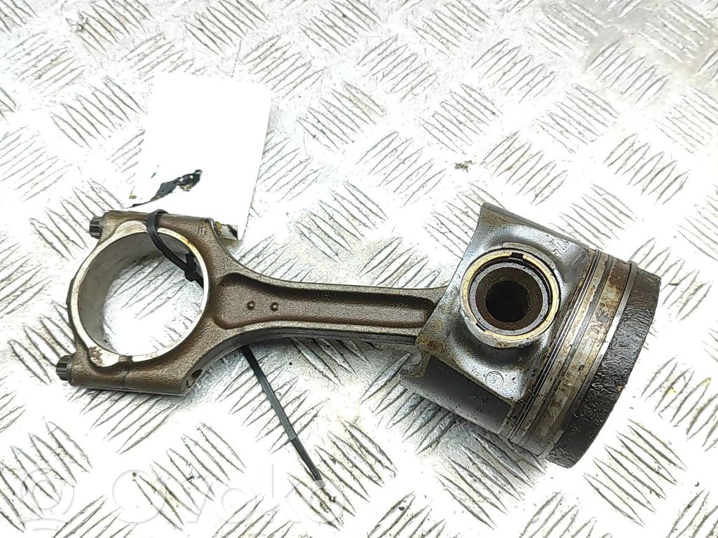 Volvo XC60 Piston 