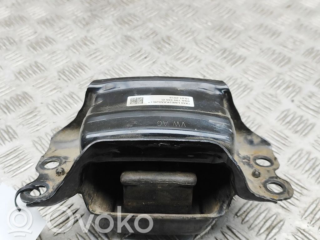 Audi Q3 F3 Engine mount bracket 