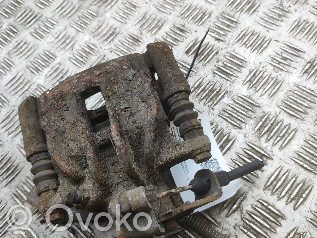 Opel Vivaro Zacisk hamulcowy przedni 