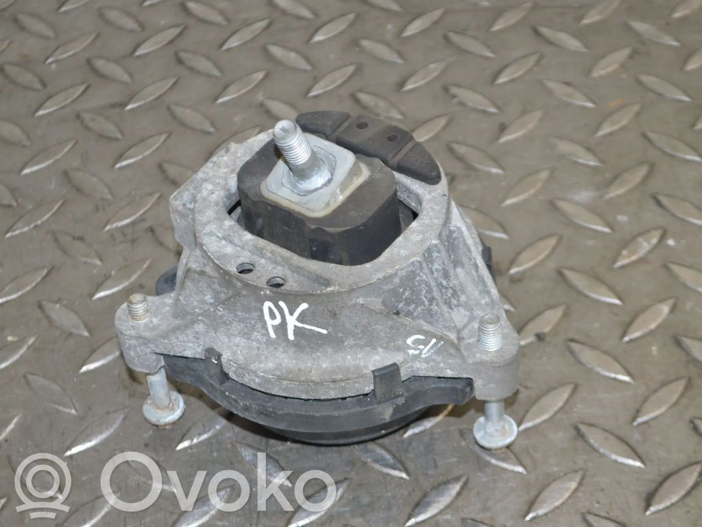 BMW M3 F80 Engine mount bracket 
