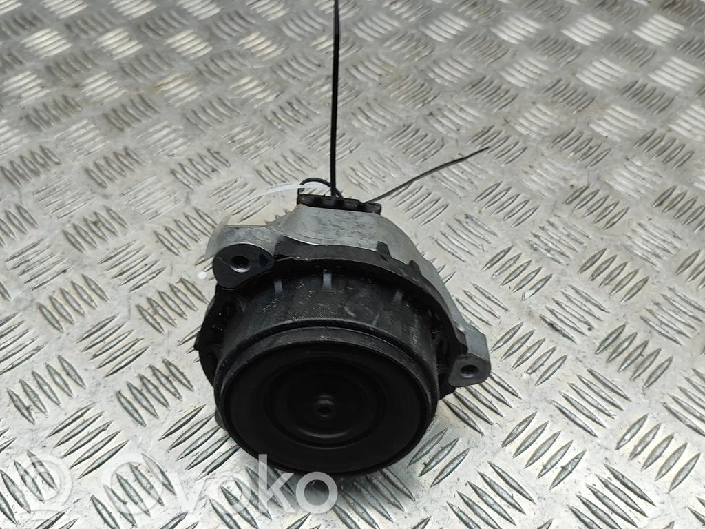 BMW X6 G06 Engine mount bracket 