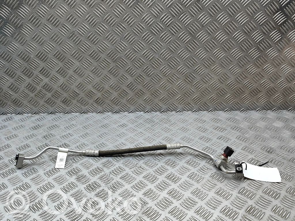 Skoda Enyaq iV Ilmastointilaitteen putki (A/C) 