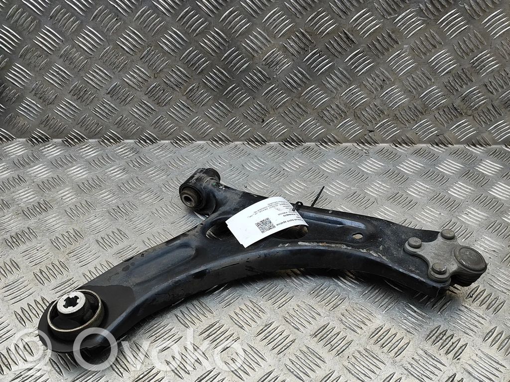 Peugeot 208 I Basculă inferioară față 