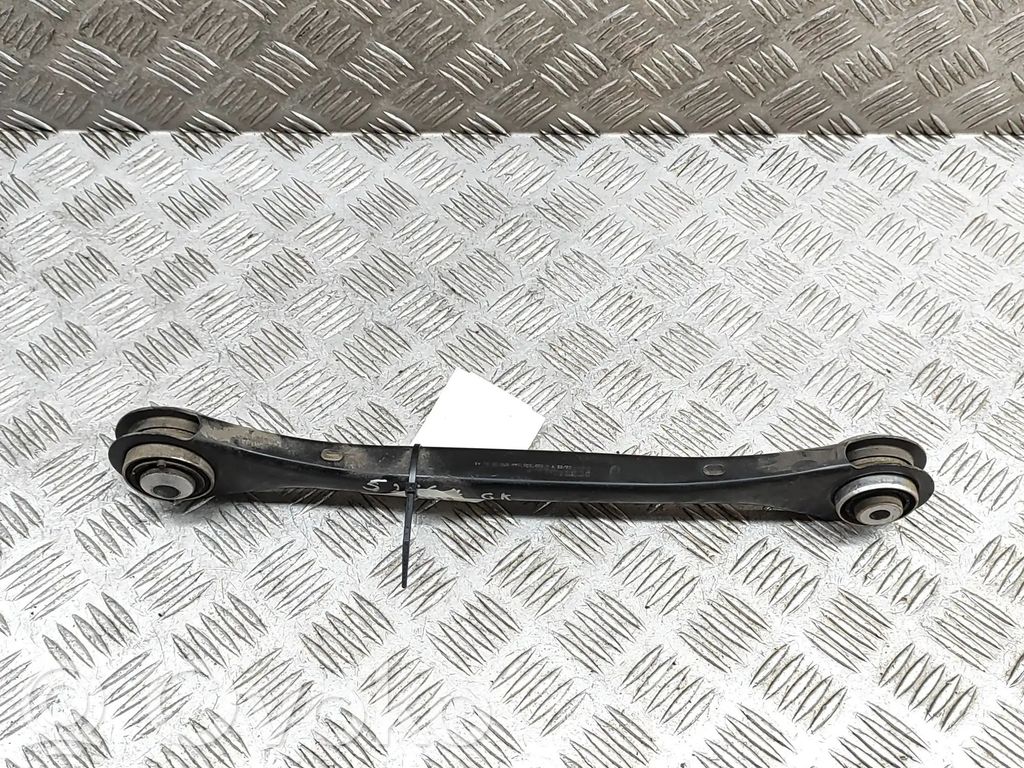 Basculă superioară spate   4M0505425D,4M0505291D