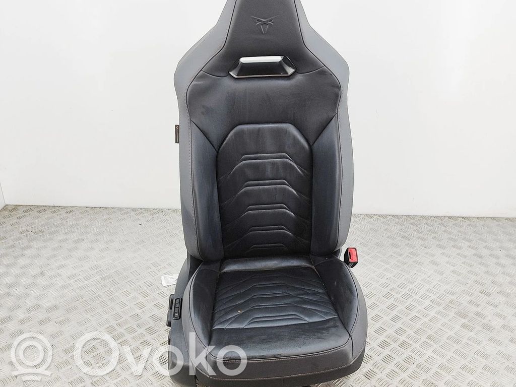 Cupra Leon Fotel przedni pasażera 