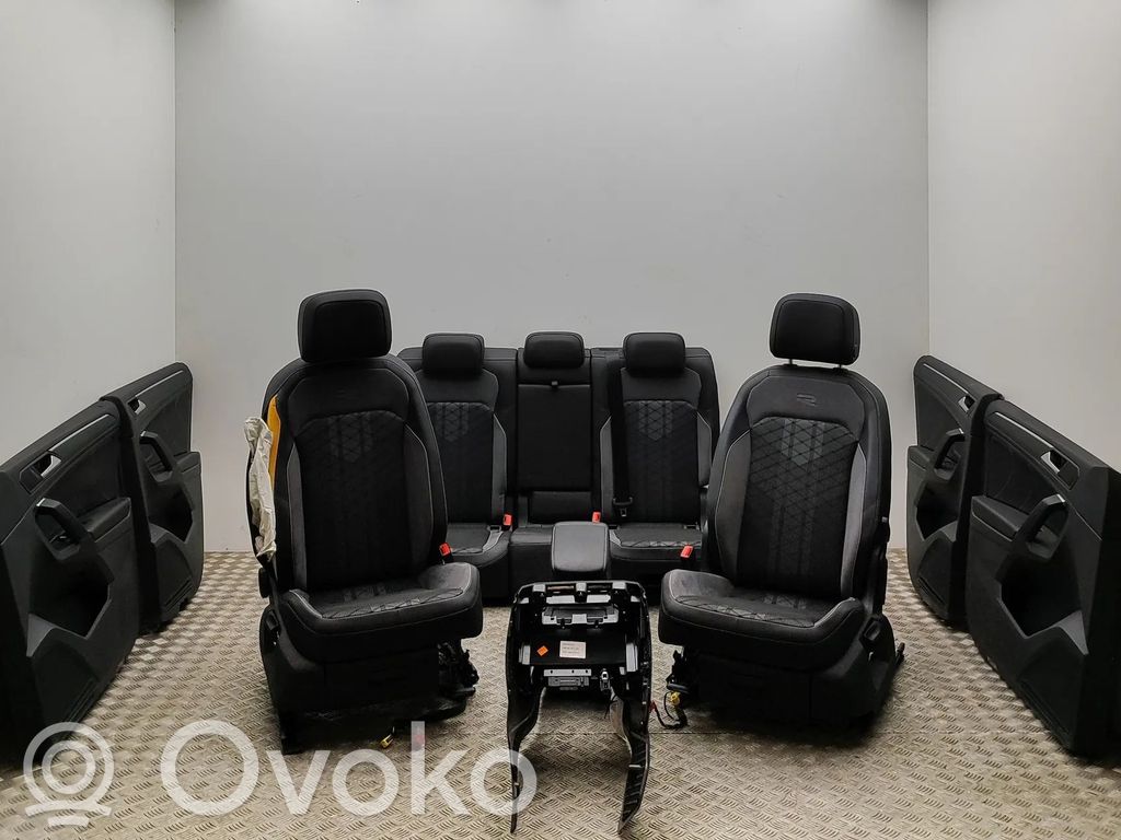 Volkswagen Tiguan Tapicerka / Komplet