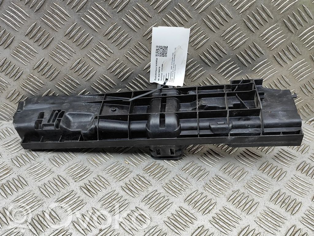 BMW Z4 E89 Staffa del pannello di supporto del radiatore