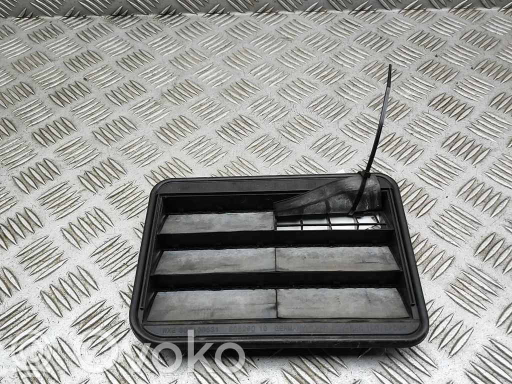 Válvula de presión del panel lateral trasero   9176945