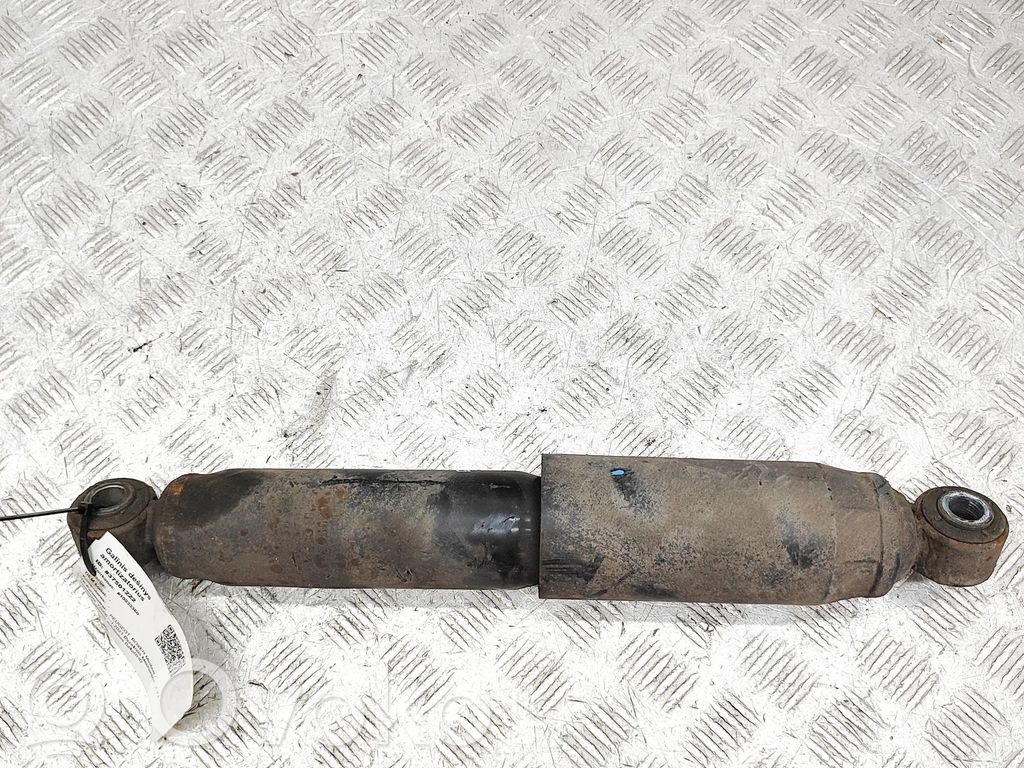 Takaiskunvaimennin   1690533680