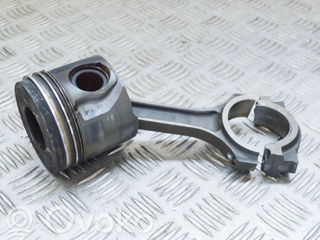 Piston   112122624343D