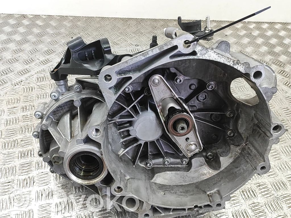 Volkswagen Golf VIII 6 Gang Schaltgetriebe