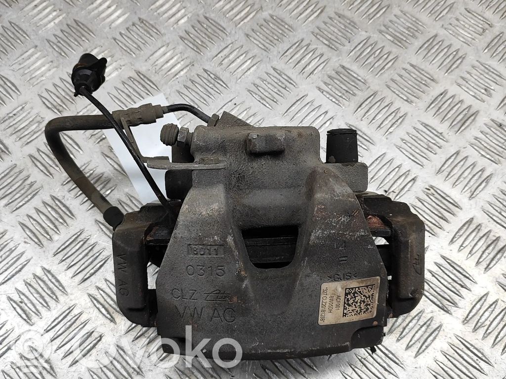 Audi A4 S4 B9 8W Bremssattel vorne