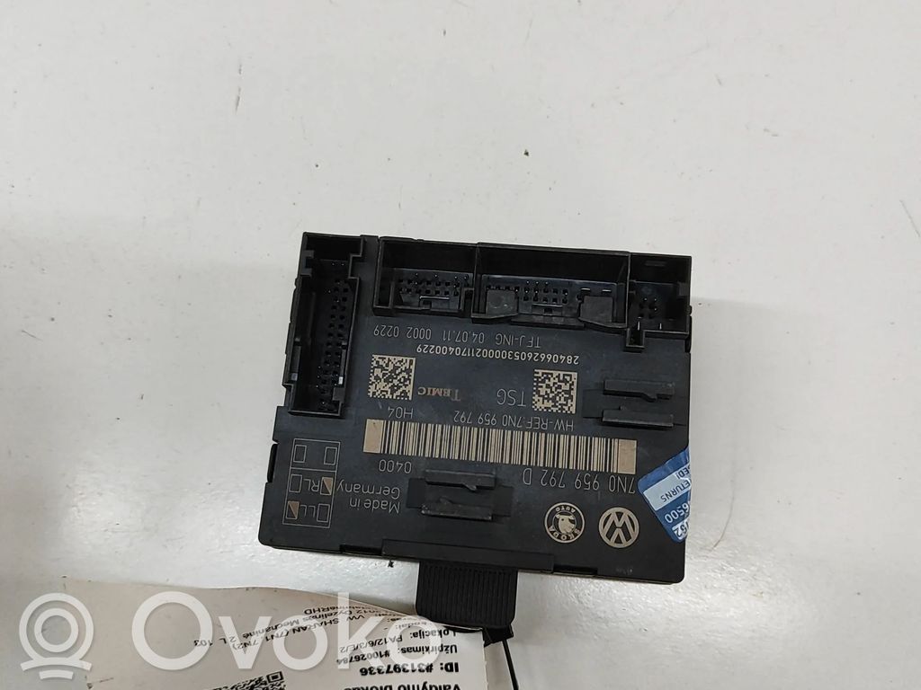 Oven ohjainlaite/moduuli   7N0959792,7N0959792D