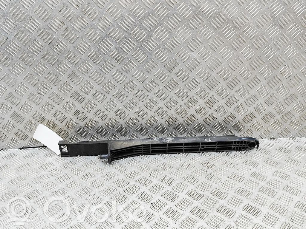 Isuzu D-Max Panel mocowania chłodnicy 
