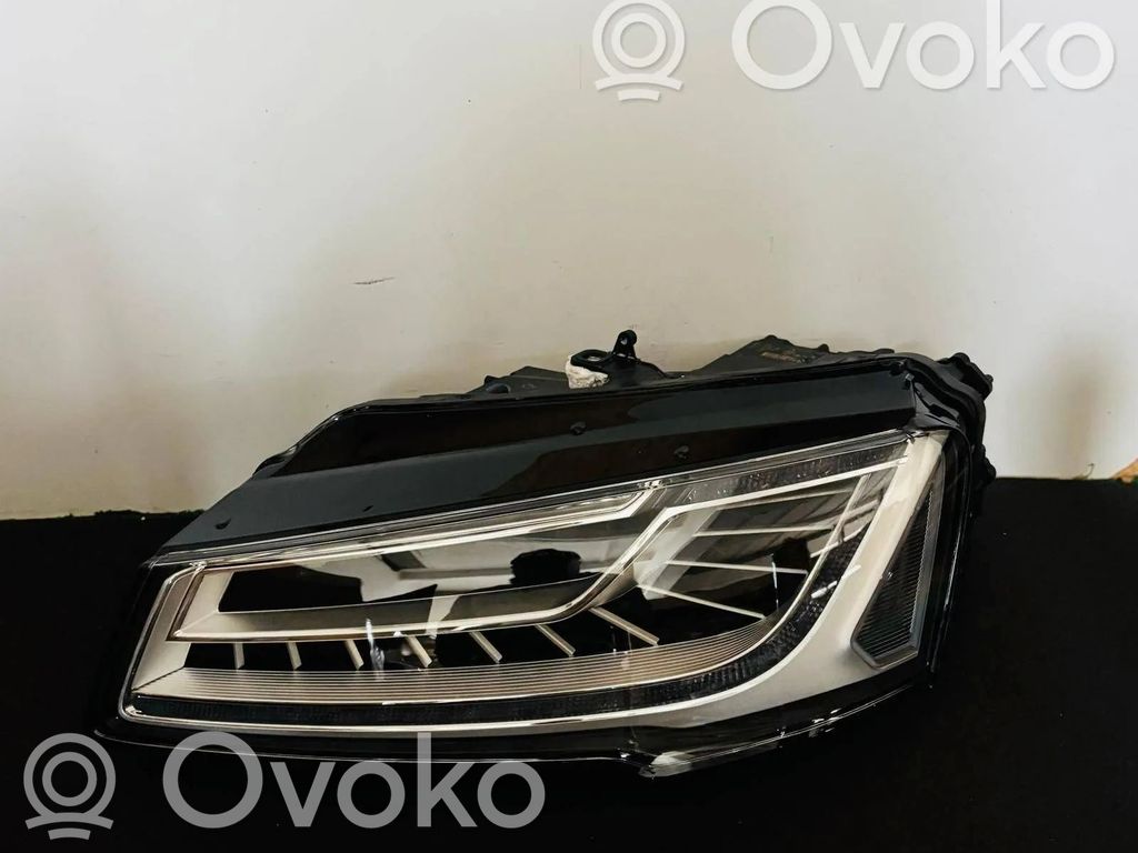 Audi A8 S8 D4 4H Faro/fanale 