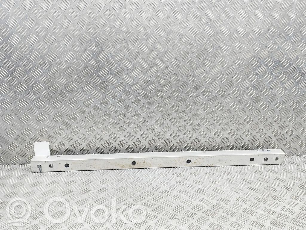 BMW iX Panel mocowania chłodnicy / góra 