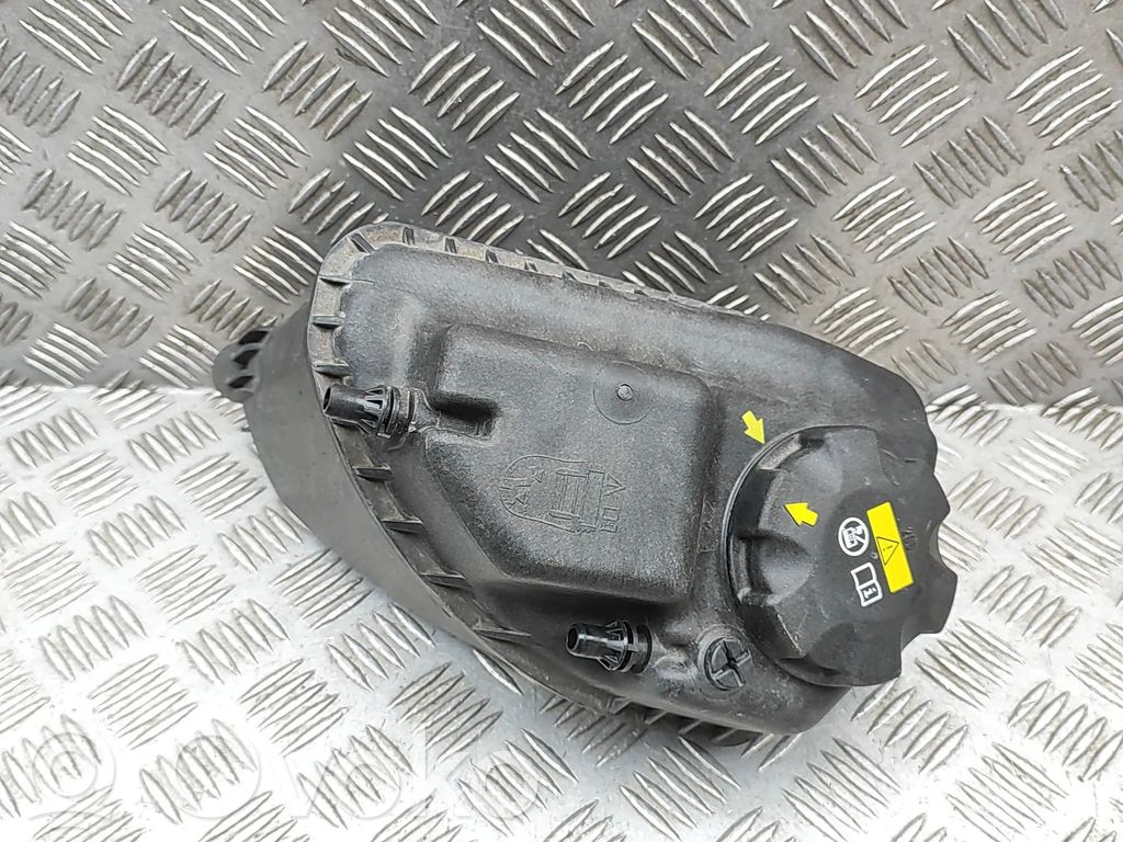 BMW X6M G06 F96 Vas expansiune/rezervor lichid de răcire 