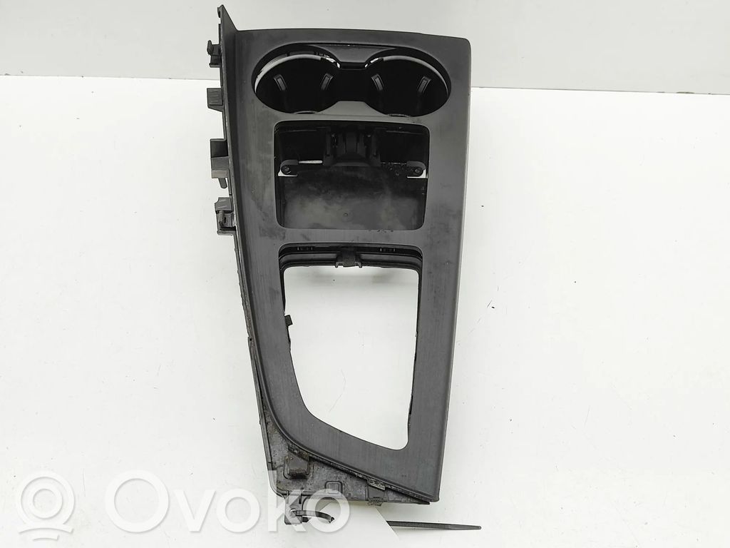 Autres éléments de console centrale   8W0862533A,8W0862533B,8W0863276,8W2864261A
