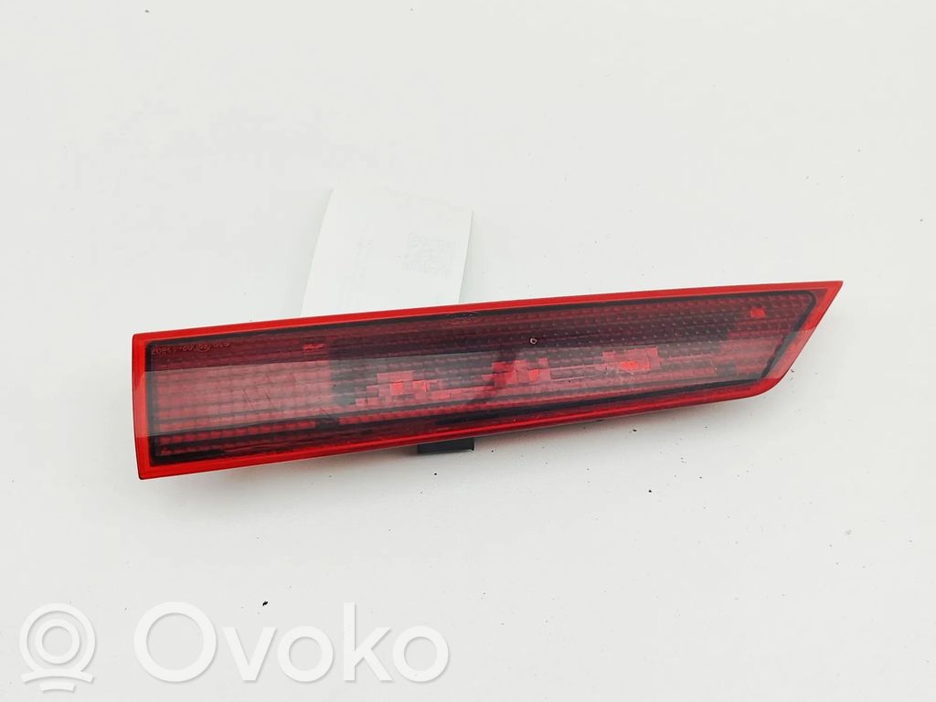 Lampă frână centrală   GK2113N408BB