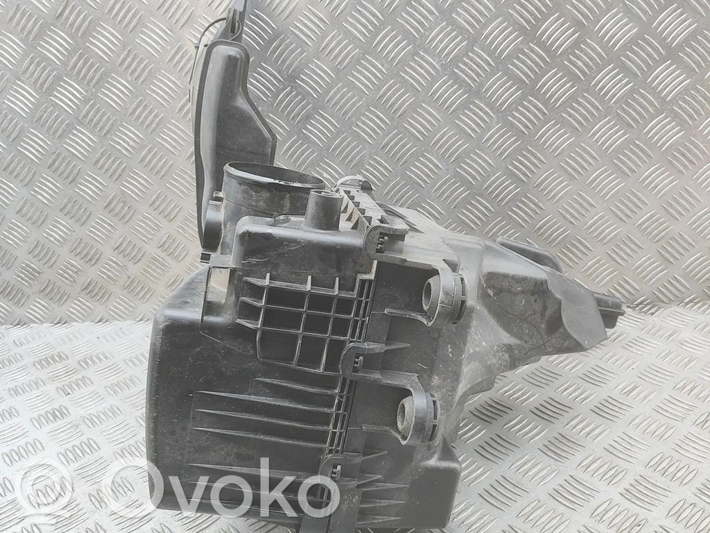 Ilmansuodattimen kotelo   SH01133AX