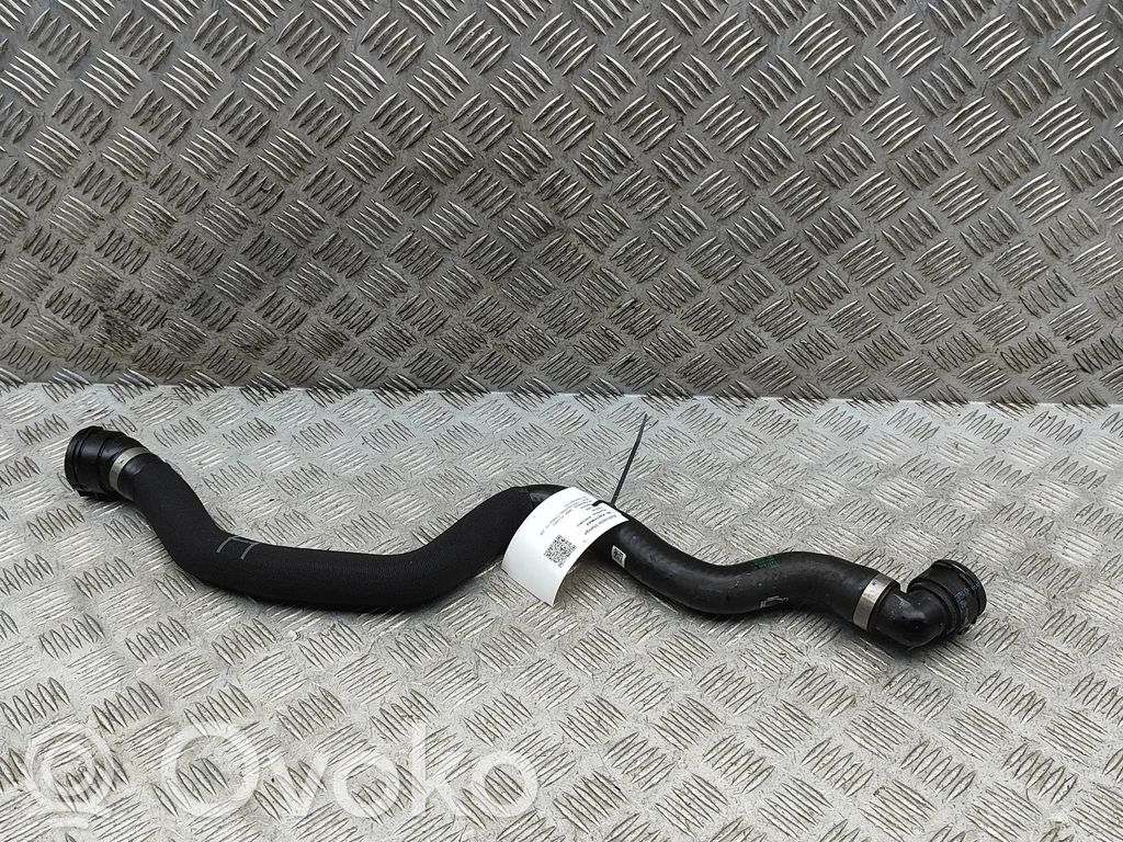 BMW X5 G05 Tubo flessibile del liquido di raffreddamento del motore 