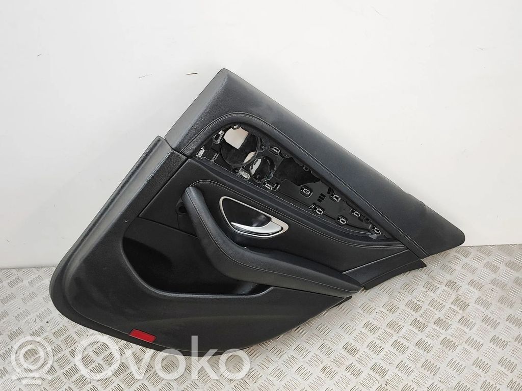 Mercedes-Benz E W213 Apmušimas galinių durų (obšifke)