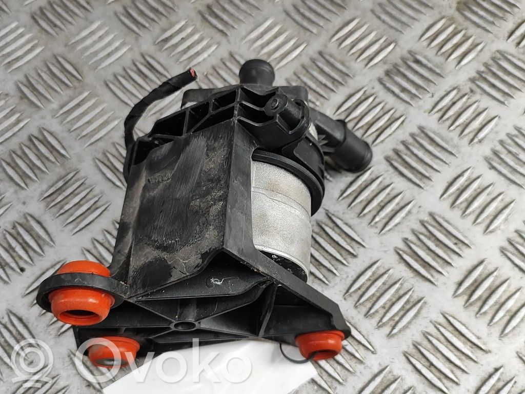 Audi Q8 e-tron Pompa cyrkulacji / obiegu wody