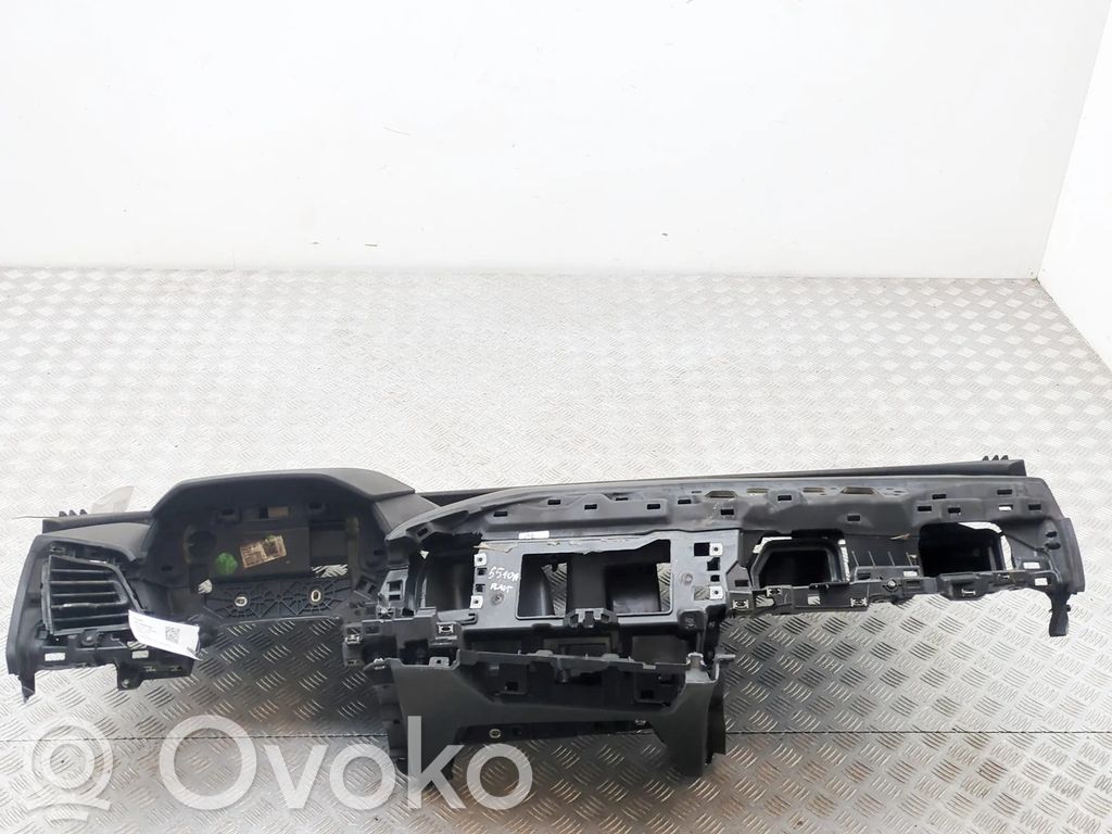 Audi Q4 e-tron Kojelauta 