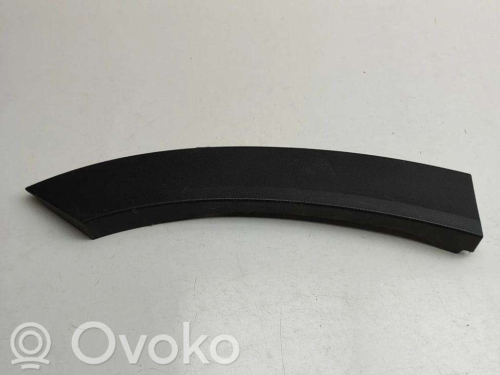 Subaru Forester SK Listwa / Nakładka na błotnik przedni