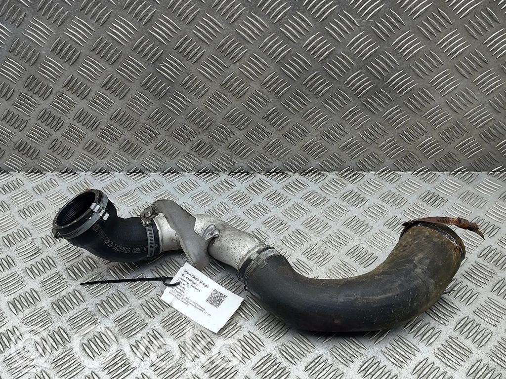 Volvo V40 Furtun/conductă intercooler 