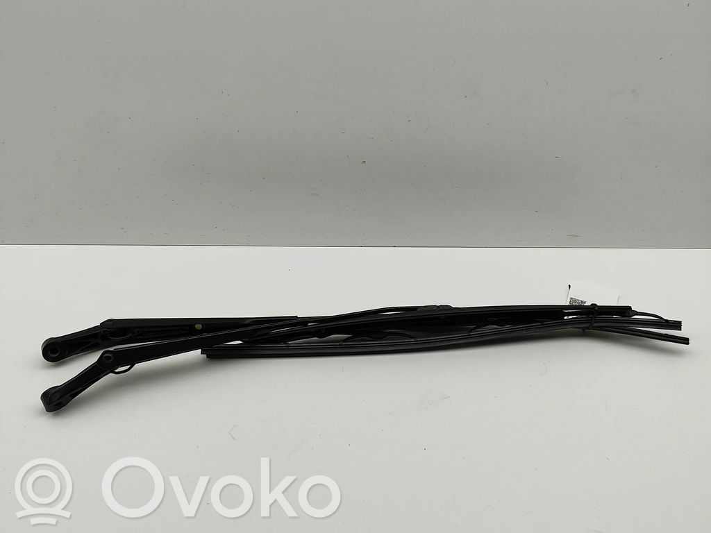Porsche 911 996 Wycieraczka szyby przedniej / czołowej 