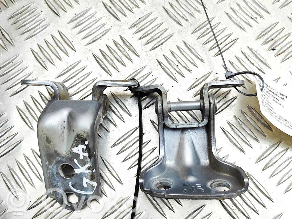 Subaru Legacy Set di cerniere portiera posteriore 